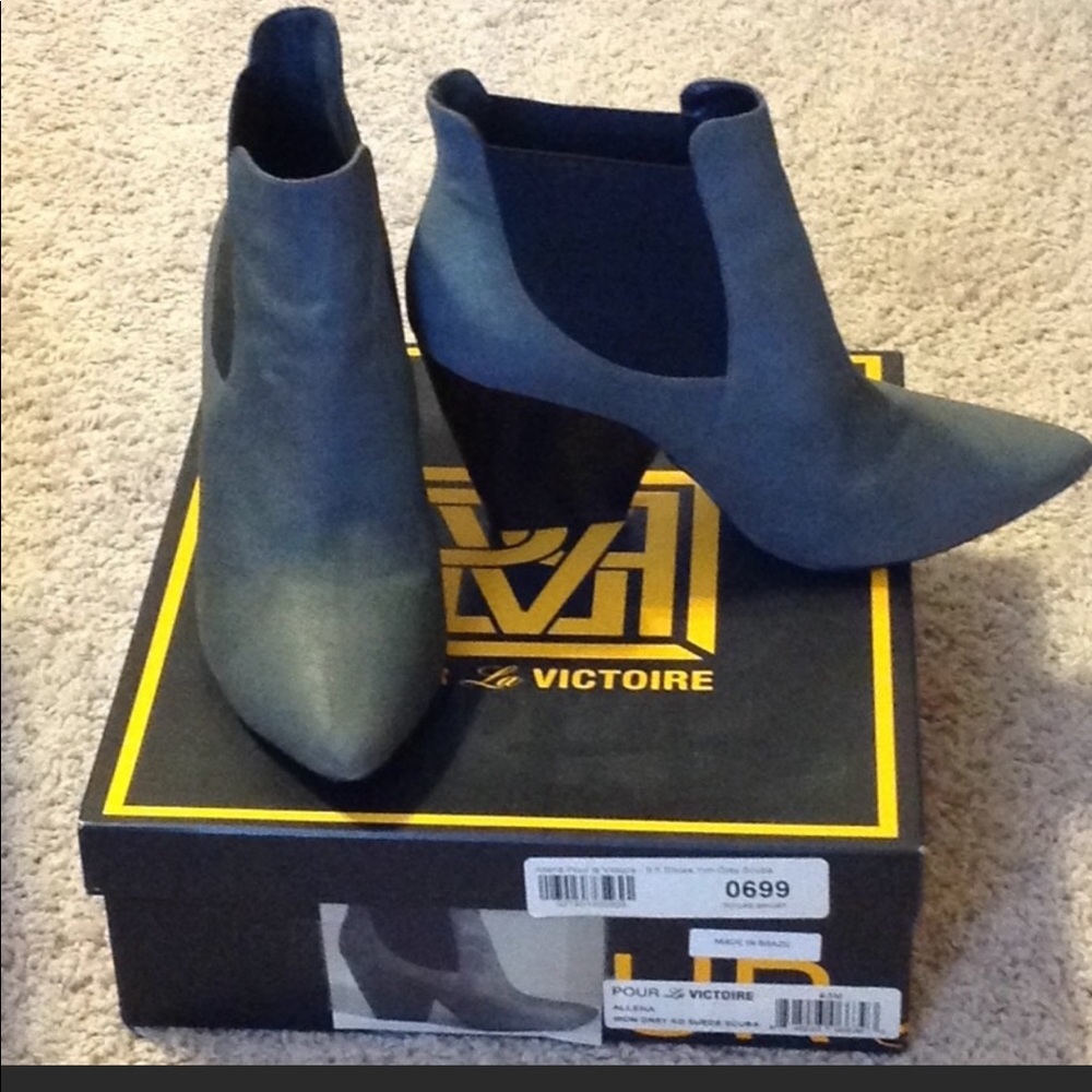Pour la victoire ankle boots sz9.5 👌🏽 condition